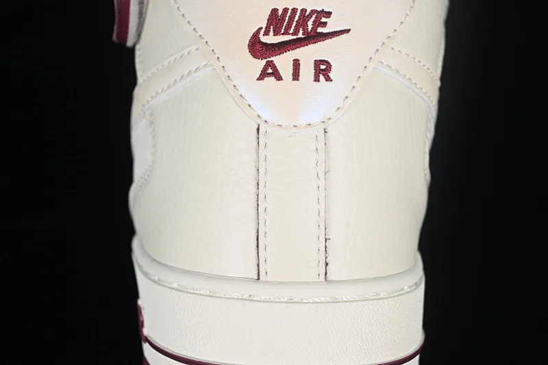 All categories Nk Air Force 1 Air Force series Nk Air Force 1 Mid Air Force mid-top Nk Air Force 1'07 Mid burgundy pearlescent small hook Air Force One mid-top casual sneakers SG2356-803